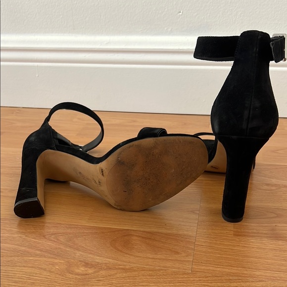 Vince Camuto Black Stiletto Heels with Ankle Strap - Picture 4 of 6